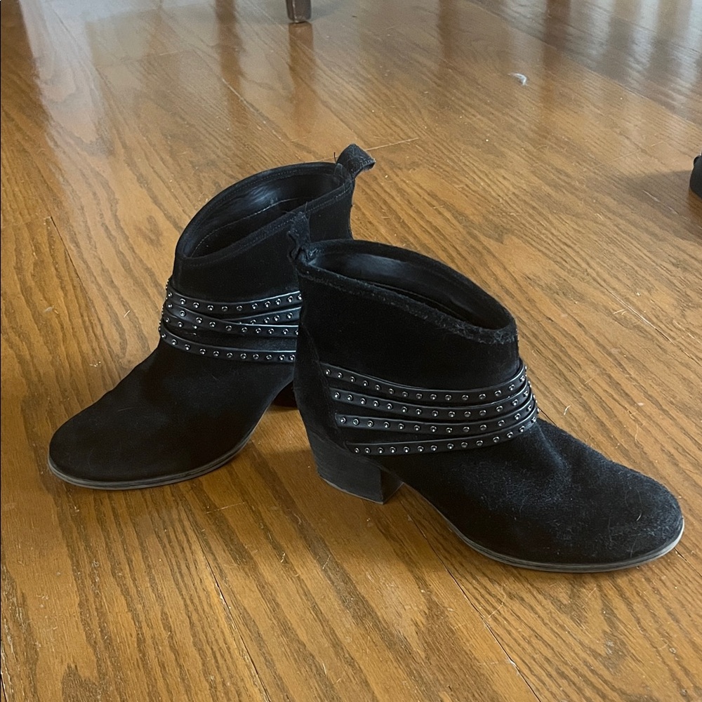 Jessica Simpson Black Ankle Booties with Studded Straps